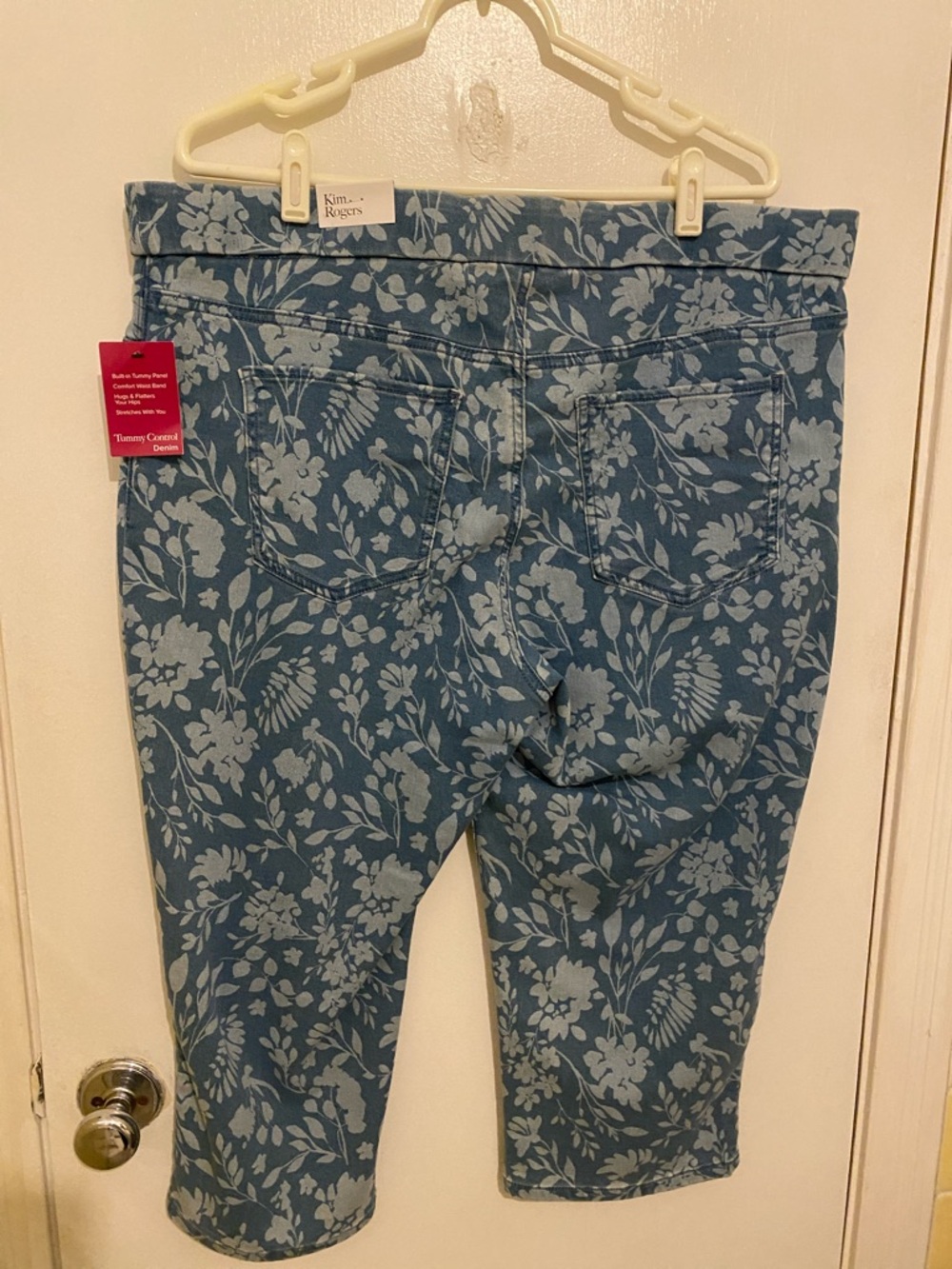 Kim Rogers Blue Floral Cropped Jeans